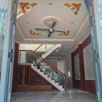 Nhà 1 Trệt 1 Lầu Khu Dân Cư Tân Long Sát Bên Bệnh Viện Tân Uyên, Uyên Hưng Thành Phố Tân Uyên