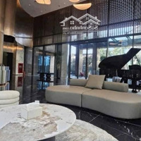 Bán Gấp Căn 2 Phòng Ngủm2- Metropolis Giá Bán 13 Tỷ, View Hồ Kim Mã, Tầng Trung Đẹp. Liên Hệ:0933218388