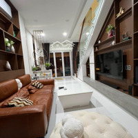 Cần Bán Gấp Mặt Tiền Tôn Thất Tùng-Bùi Thị Xuân- Diện Tích: 140M2-Kc: 5 Tầng-Hđt : 200 Triệu Giá Bán 70 Tỷ