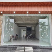 Cho Thuê 3 Tầng (600M) Làm Văn Phòng Mặt Đường Trường Chinh, Gần Sân Vận Động, Đối Diện Hồ, Ủy Ban