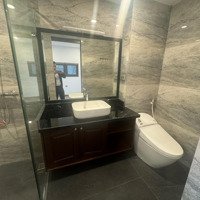 Cho Thuê Nhà Làm Nhà Nghỉ - Khách Sạn 7 Phòng Khép Kín - Diện Tích: 80M2 X5T View Hồ Thoáng