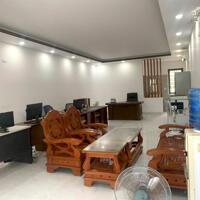 Cho thuê văn phòng đường 7.5m khu Mỹ An, gần Đại Học Kinh Tế, sạch đẹp