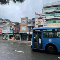Bán Nhà Mặt Tiền Hồ Văn Huê, Gồm 20 Phòng, 6.8X25M Nở Hậu 9,8M. Quận Phú Nhuận