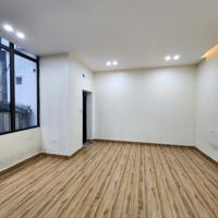 Bán nhà mặt ngõ 100 Tây Sơn 45mx4T MT 4m hơn 9 ty oto kinh doanh sổ vuông 50m ra phố Đống Đa