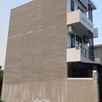 Nhà 3 Tầng Bưng Ông Thoàn- Liên Phường Phú Hữu Quận 9-50M2 -4 Phòng Ngủ - Sổ Hoàn Công