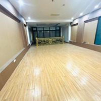 Cho Thuê Kinh Doanh Hoặc Làm Văn Phòng Tại Phố Mễ Trì Hạ.diện Tích 55M.giá 10 Triệu