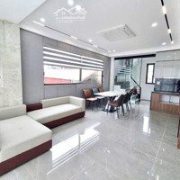 Nhà Mặt Phố Nguyên Hồng ,Kinh Doanh Sầm Uất , Ở Hay Cho Thuê Tuyệt Vời ,