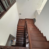 Chính Chủ Cho Thuê Gấp Căn Liền Kề Trung Yên 11 Cầu Giấydiện Tích122M2,6 Tầng, 8 Phòng Ngủgiá Bán 40 Triệu