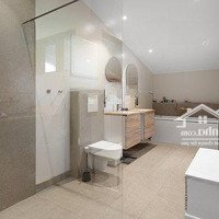 Tiện Để Xây Lại! Nhà Cấp 4 Nguyễn Trọng Tuyển, Phú Nhuận. Diện Tích: 124M2 - 5 X 24,7M - Giá Chỉ 17,5 Tỷ