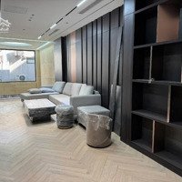 Bán Nhà Bồ Đề 40M2* 4 Tầng* 8,9 Tỷ, Ô Tô Đỗ Cửa