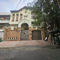 Ngộp Bank!Mặt Tiền Trương Văn Bang,Tp Thủ Đức.10X20. Hầm 5 Tầng , 55 Tỷ