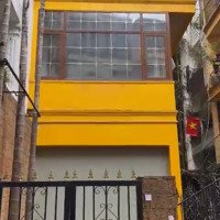 Cho Thuê Nhà Chính Chủ Tại Nguyễn Phúc Lai, Gần Hồ Hoàng Cầu