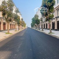 Cần Bán Gấp Căn Liền Kề Thời Đại 12 Da Ocp3, Giảm Giá 30% Vào Giá Gốc, Giáp Ngay Tòa Nhà Văn Phòng.