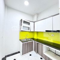 Bán Nhà Đường Tam Trinh Hoàng Mai 30M 5 Tầng 4,65 Tỷ 15M Ra Oto Liên Hệ: 0382829886
