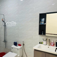 Quận 8 ,Bán Nhà Mặt Tiền Đường Xe Hơi Ngủ Trong Nhà Khu Phân Lô Đường Thông _ Giáp Q5