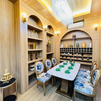 Nhà Đẹp Như Cung Điện - Trung Tâm Quận Đống Đa - Gần Hồ Hoàng Cầu, Gò Đống Đa, Chợ Thái Hà