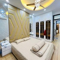 Nhà Đẹp Như Cung Điện - Trung Tâm Quận Đống Đa - Gần Hồ Hoàng Cầu, Gò Đống Đa, Chợ Thái Hà