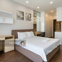 Millennium 2 Phòng Ngủ Giá Thuê 18 Triệu, Tầng Cao View Bitexco, Full Nt. Lh Em Như Xem Nhà 24/7