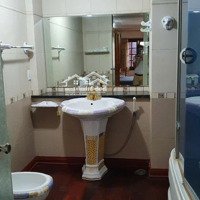 Bán Gấp Nhà Mặt Tiền Nguyễn Phi Khanh, Tân Định Quận 1