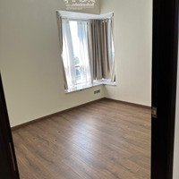 Cho Thuê Gấp Căn Hộ Phú Mỹ Vph Q7. 2 Phòng Ngủ 2 Vệ Sinhcăn Gócdiện Tích88M2 Giá Bán 12 Triệu Full Nt Cao Cấp. Hướng Nam