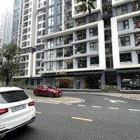 Cho Thuê Shop Chân Đế Smart City Đối Diện Sảnh I3 Giá 4X/ Tháng