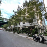 Mới Ra Căn Dreamland Xuân La - 101M2 - Măt Sau - 36.5 Ty - Liên Hệ: 0902238815