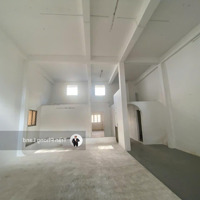 Chính Chủ Cho Thuê Nhà Mặt Tiền 17 Tạ Uyên, P12, Q5, 8.2X40M, 680M2 Sàn, Giá Bán 100 Triệu, 0908140491