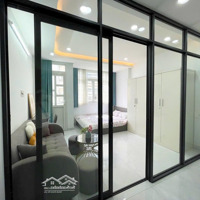 Cho Thuê Căn Hộ 1 Phòng Ngủ Ban Công Giá Rẻ Ngay Hoàng Sa Quận 1 Tháng 2/2024