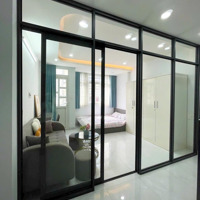 Cho Thuê Căn Hộ 1 Phòng Ngủ Ban Công Giá Rẻ Ngay Hoàng Sa Quận 1 Tháng 2/2024