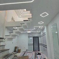 Chỉ 2Tỷ 260 Vo No Bán Gấp Nhà Lê Văn Khương ,Quận 12 ,80M2 ,3 Lầu 1 Trệt Chỉ Tiếp Thiện Chí