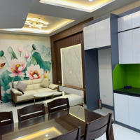 Bán Gấp Nhà Đẹp Phố Đại Cát - Liên Mạc Ô Tô Kinh Daonh View Hồ 40M 5Tầng Chỉ 5.X Tỷ