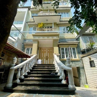 Cần Bán Gấp Tòa Nhà Ngay Trường Sơn- Diện Tích : 8,5 X 25M-Kc:5 Tầng- Hđt : 120 Tr Giá Bán 39 Tỷ Tl
