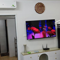 Bán Nhà Tập Thể Vĩnh Hồ, Tầng 1, Đã Cải Tạo Đẹp, Ở Ngay