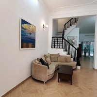 Cho Thuê Nhà Riêng Sân Vườn Đẹp, Ở Hoặc Văn Phòng, Trung Tâm Tại Ngọc Hà, Ba Đình, Hà Nội, 220 M2