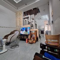 Giá Tốt Nhất Khu Vực - 101M2 - Mặt Tiền Đoàn Hữu Trưng -3 Tầng - Chỉ 17 Tỷ