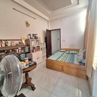 Giá Tốt Nhất Khu Vực - 101M2 - Mặt Tiền Đoàn Hữu Trưng -3 Tầng - Chỉ 17 Tỷ