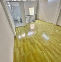 Cho Thuê Nr 3 Phòng Ngủ 2 Vệ Sinhtại Lạc Long Quân, Tân Bình, 80M2 Giá Ưu Đãi Chỉ 19 Triệu/Tháng