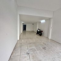 Cho Thuê Nr 3 Phòng Ngủ 2 Vệ Sinhtại Lạc Long Quân, Tân Bình, 80M2 Giá Ưu Đãi Chỉ 19 Triệu/Tháng