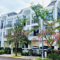 Bán Nhà Liên Kế Có Khuôn Viên Khu Nhà Mới, Đẹp, Hiện Đại Rộng Rãi Với Nhiều Cây Xanh, Công Viên
