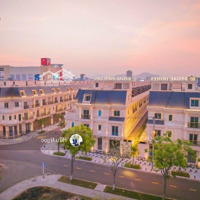 Chính Chủ Bán Lỗ Thêm 2 Tỷ - Bán Nhanh 11,5 Tỷ Nhà Phố 4,5 Tầng Pavillon Cạnh Sông Hàn Đà Nẵng
