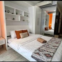 Khai Trương Siêu Phẩm Phòng Đầy Đủ Nội Thất Hiện Ban Công Thoáng Mát Bến Văn Đồn Quận 4