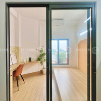 Chdv Full Nội Thất 1 Phòng Ngủban Công Cửa Sổ Mới 100% Ngay Sân Bay