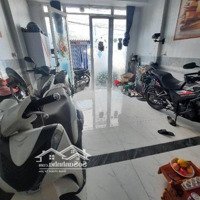 Bán Căn Nhà Hàng Hiếmhẽm Xe Hơicòn Sót Lại Gần Lý Phục Man Giá Chỉ Hơn 5Ti