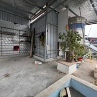 Tôi chính chủ cần bán nhà ngõ 88 Sơn Tây - Ba Đình. Diện tích 28m² x 5 tầng. Mặt tiền 4,7m. Giá 3,99 tỷ.