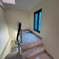 Tôi chính chủ cần bán nhà ngõ 88 Sơn Tây - Ba Đình. Diện tích 28m² x 5 tầng. Mặt tiền 4,7m. Giá 3,99 tỷ.