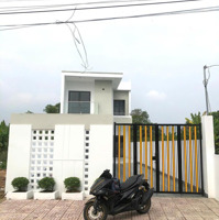 Bán Căn Nhà Sân Vườn Siêu Đẹp 6.5 * 30 Sổ Riêng Thổ Cư