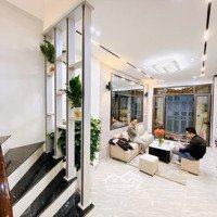 Bán Nr View Đẹp Tại Tây Hồ, 4 Phòng Ngủ Thang Máy,Mặt Tiền3.8M