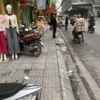 Cho Thuê Nhà Mặt Phố Nguyễn Trãi 70M,5 Tầng Thông Sàn, Kinh Doanh Sầm Uất