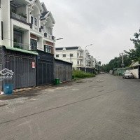 Chỉ Còn Sót 1Lô Duy Nhất (Góc 2 Mặt Tiền) Kdc Vip Cổng Sau Công Ty Pouchen P.hoá An. Giá Chỉ 2,5 Tỷ