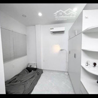 Xoay Vốn Ngân Hàng Bán Gấp Nhà Đẹphẽm Xe Hơitô Hiến Thành - Quận 10- 4Tỷ550 / 50M2 - 3 Phòng Ngủ- Sổ Hồng Riêng